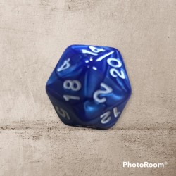 Single dice D20 BLUE/WHITE